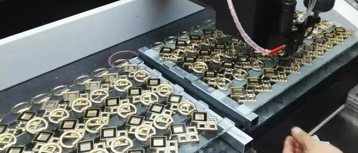 【點膠出現(xiàn)氣泡】關于AB點膠機在點膠時出現(xiàn)氣泡怎么解決？